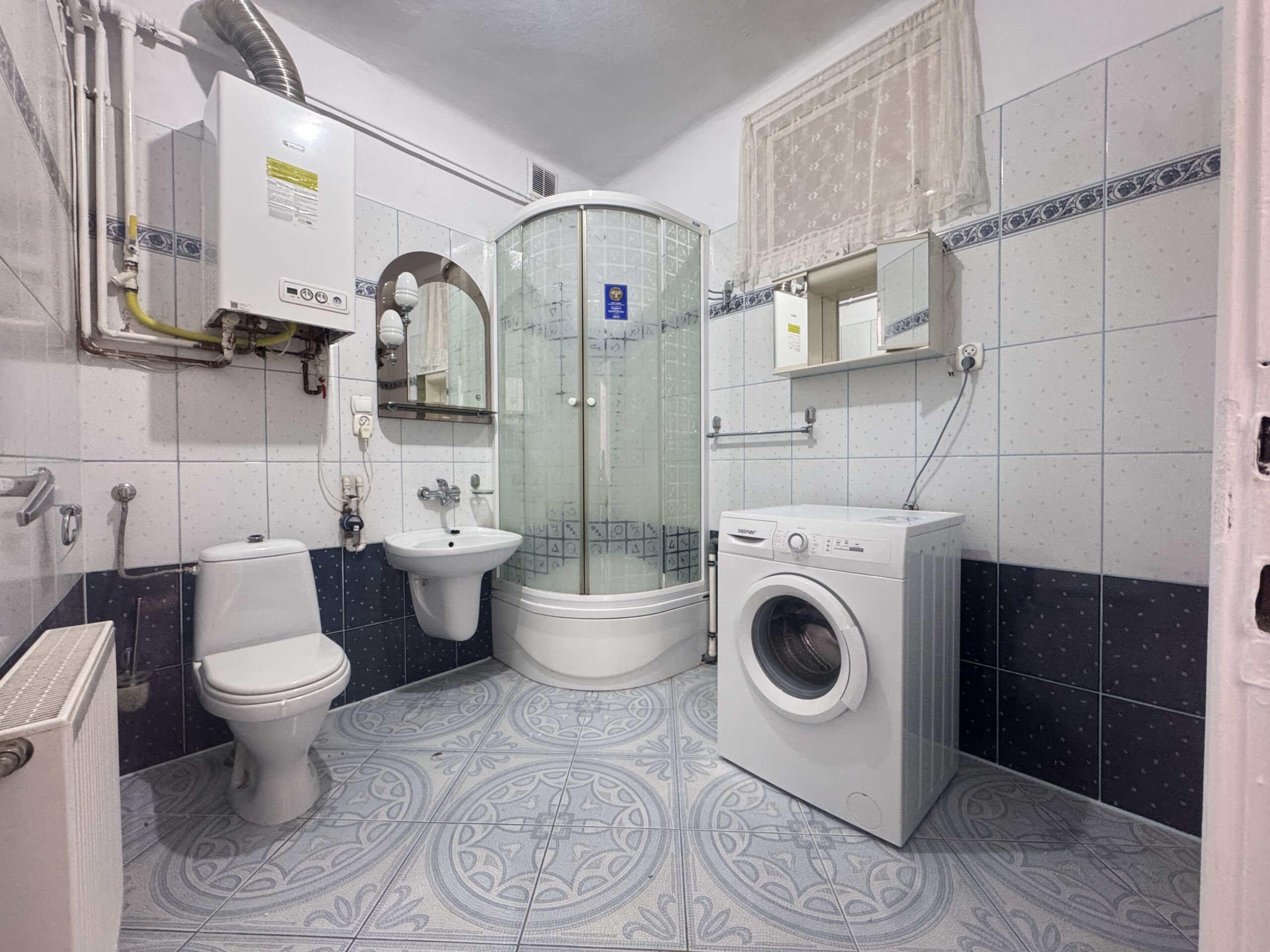 Featured image 3